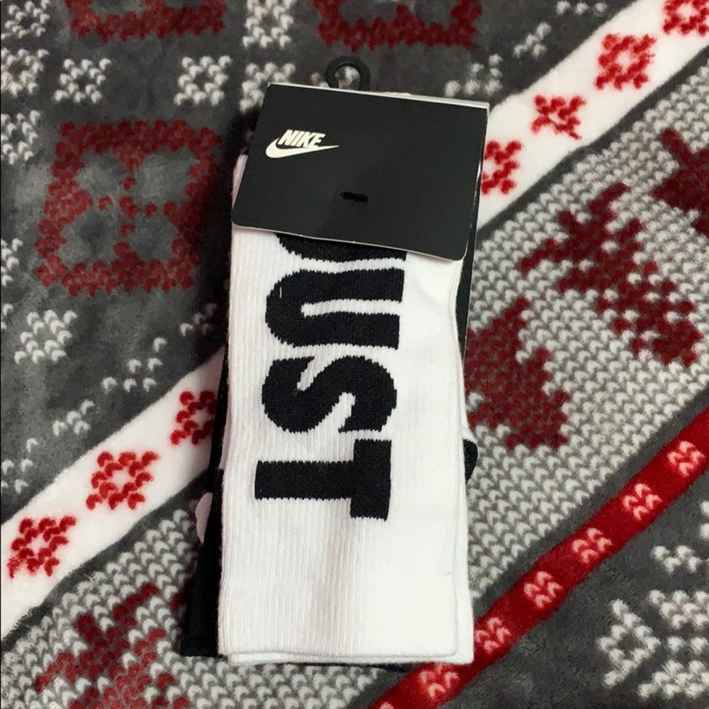 Nike crew socks